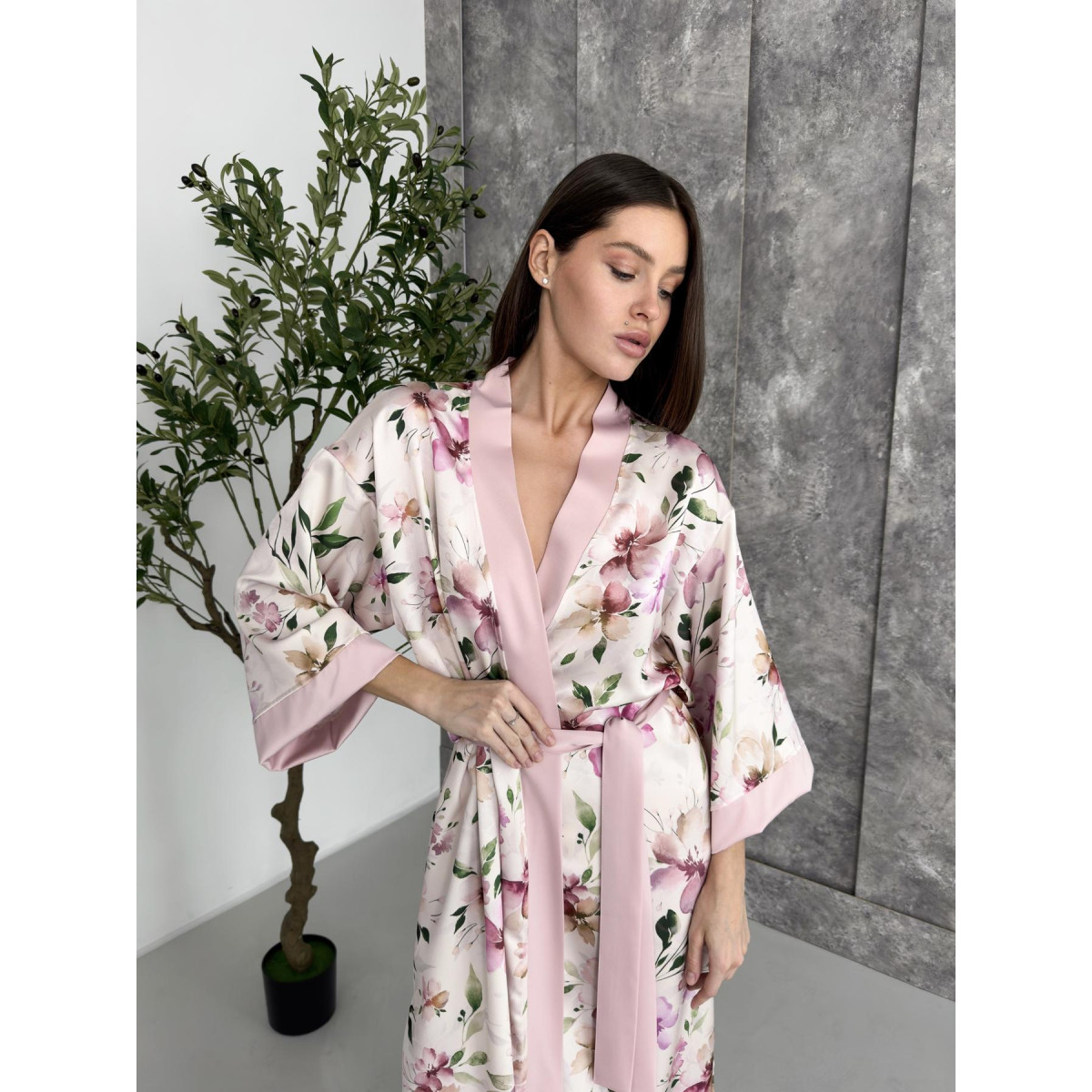Шелковый халат женский длинный Morning Bloom Pink