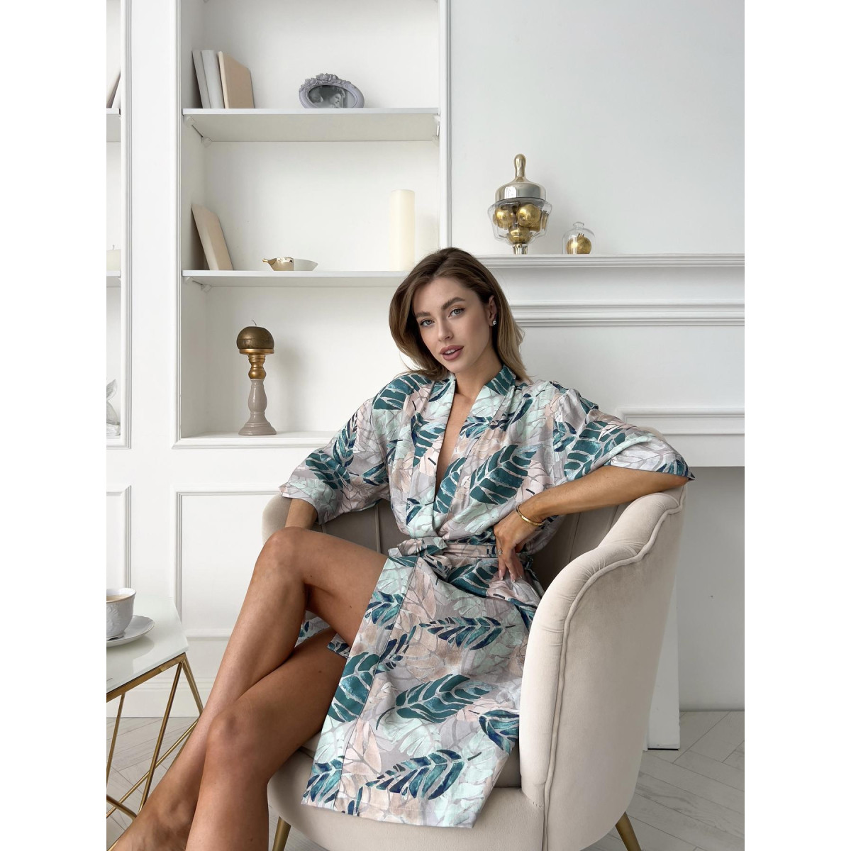 Домашний халат женский вискоза жатка Tropic с листьями