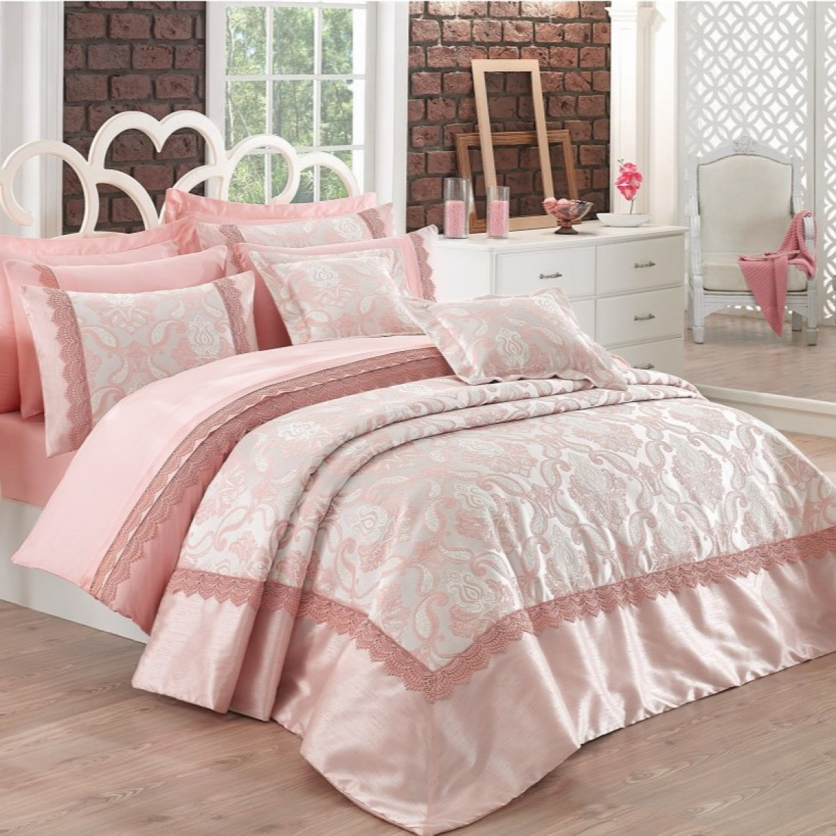 Жаккардовое покрывало на кровать Турция розовое Delux Belleza Pudra 260x270 в Leron - фото