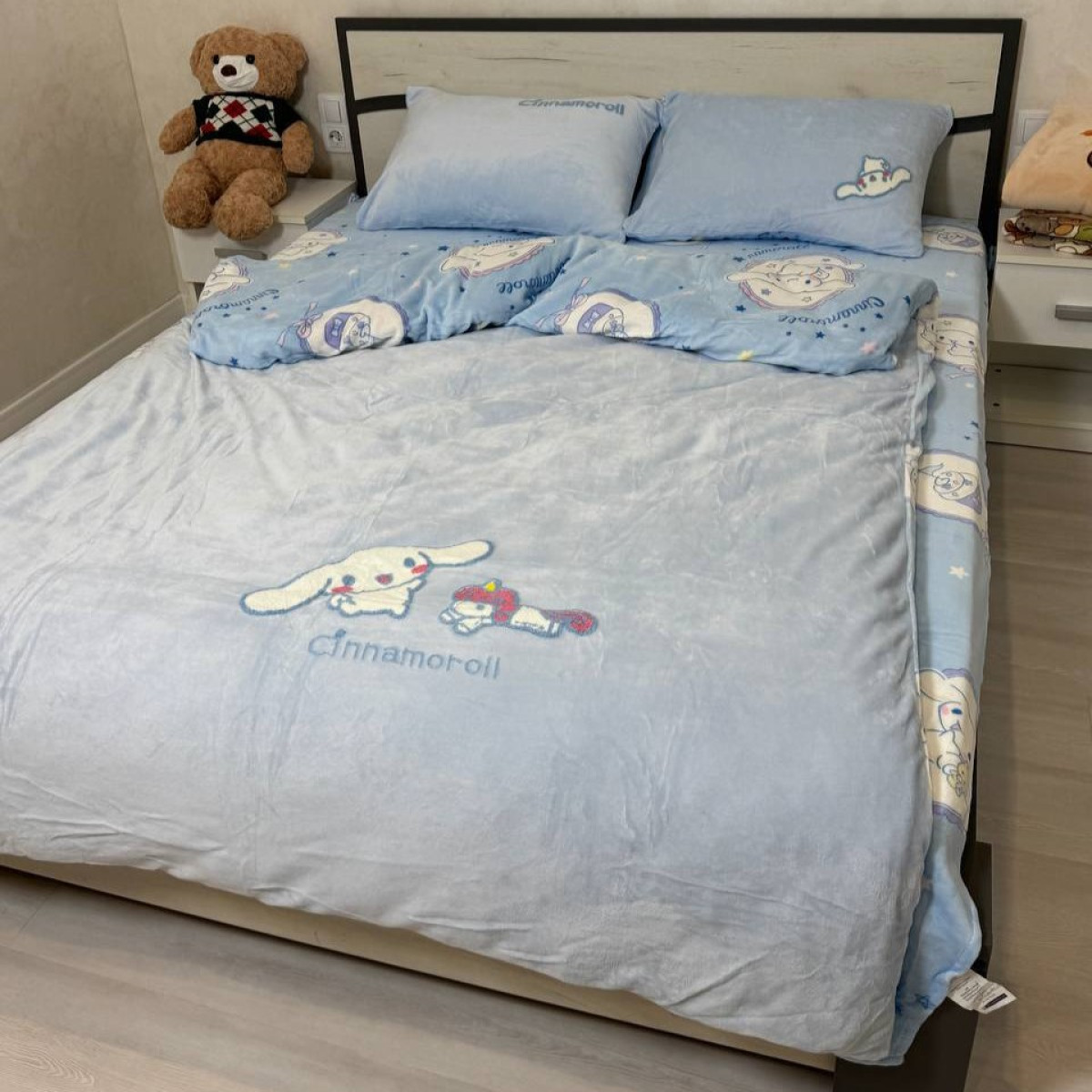 Полуторна постіль плюшева тепла велюр Щеня Cinnamoroll в Leron - фото