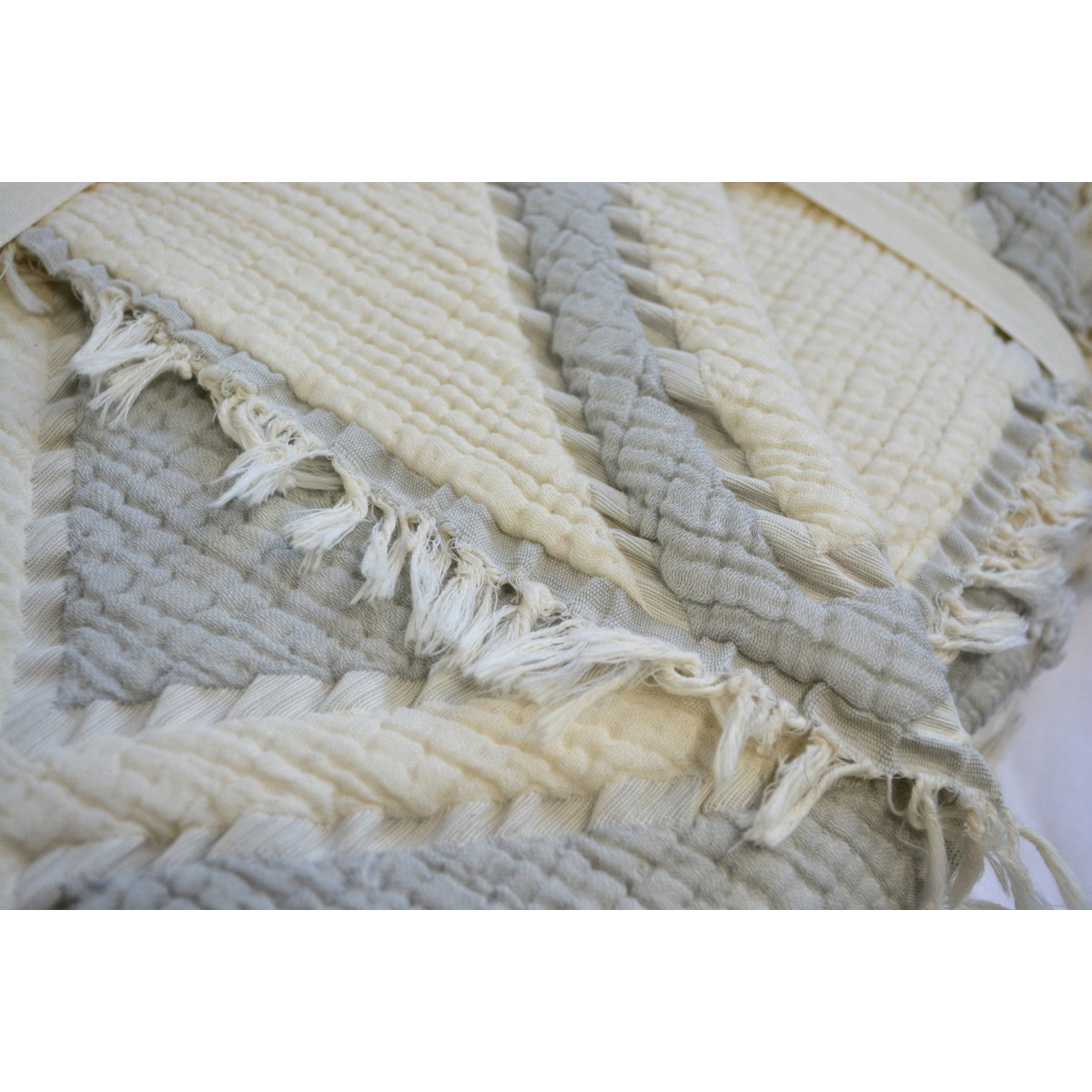 Турецкое покрывало на кровать муслиновое 230x250 Moss Ivory Gri