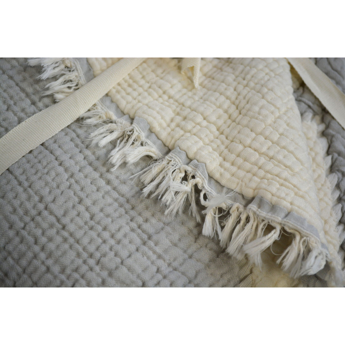 Турецкое покрывало муслиновое двустороннее евро 230x250 Exclusive Ivory-Gri