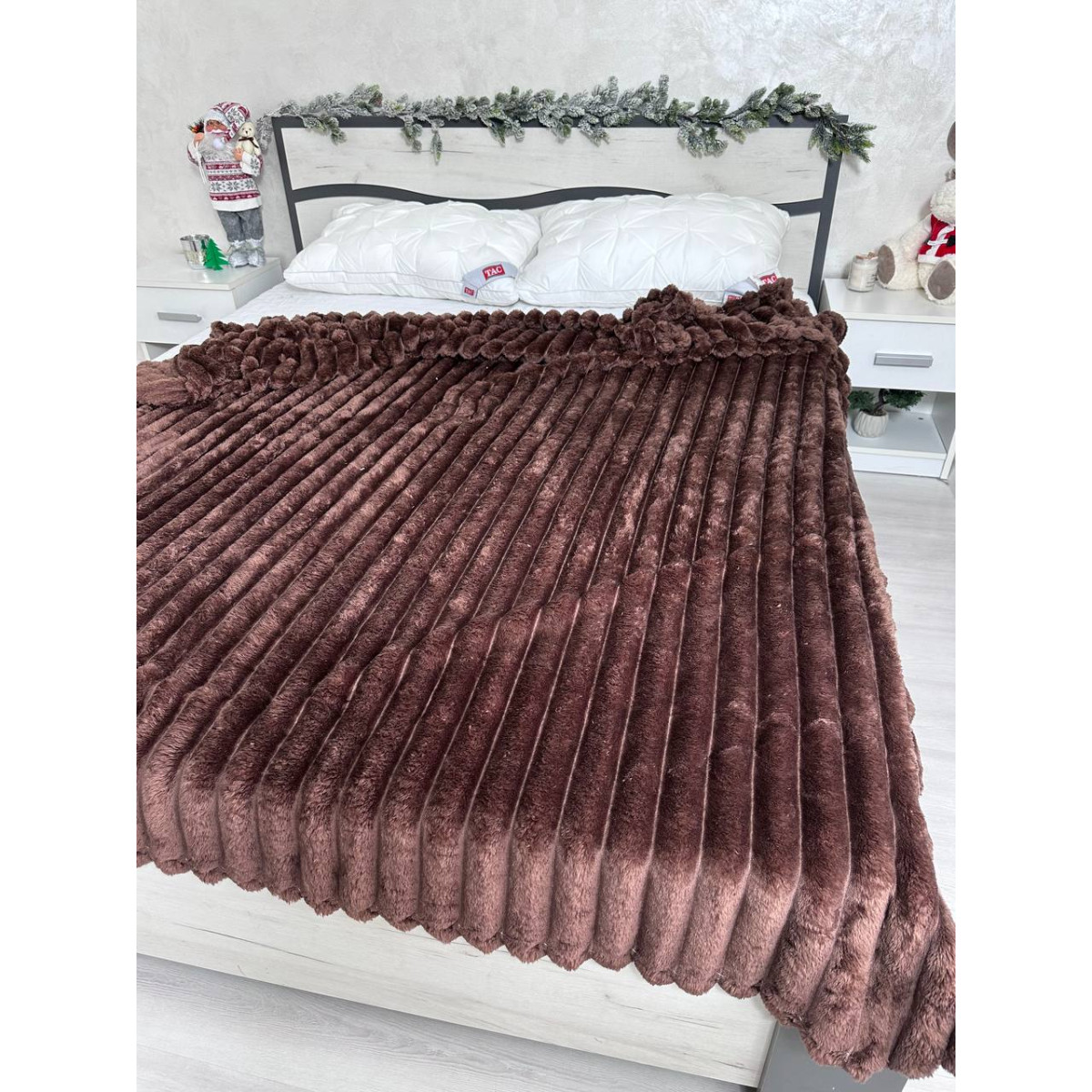 Пушистый плед Шарпей Large Шоколад 200x230