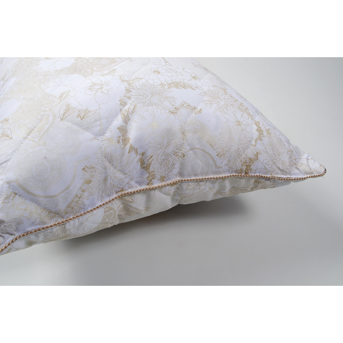 Гипоаллергенная подушка Lotus 50x70 Softness Buket стеганая