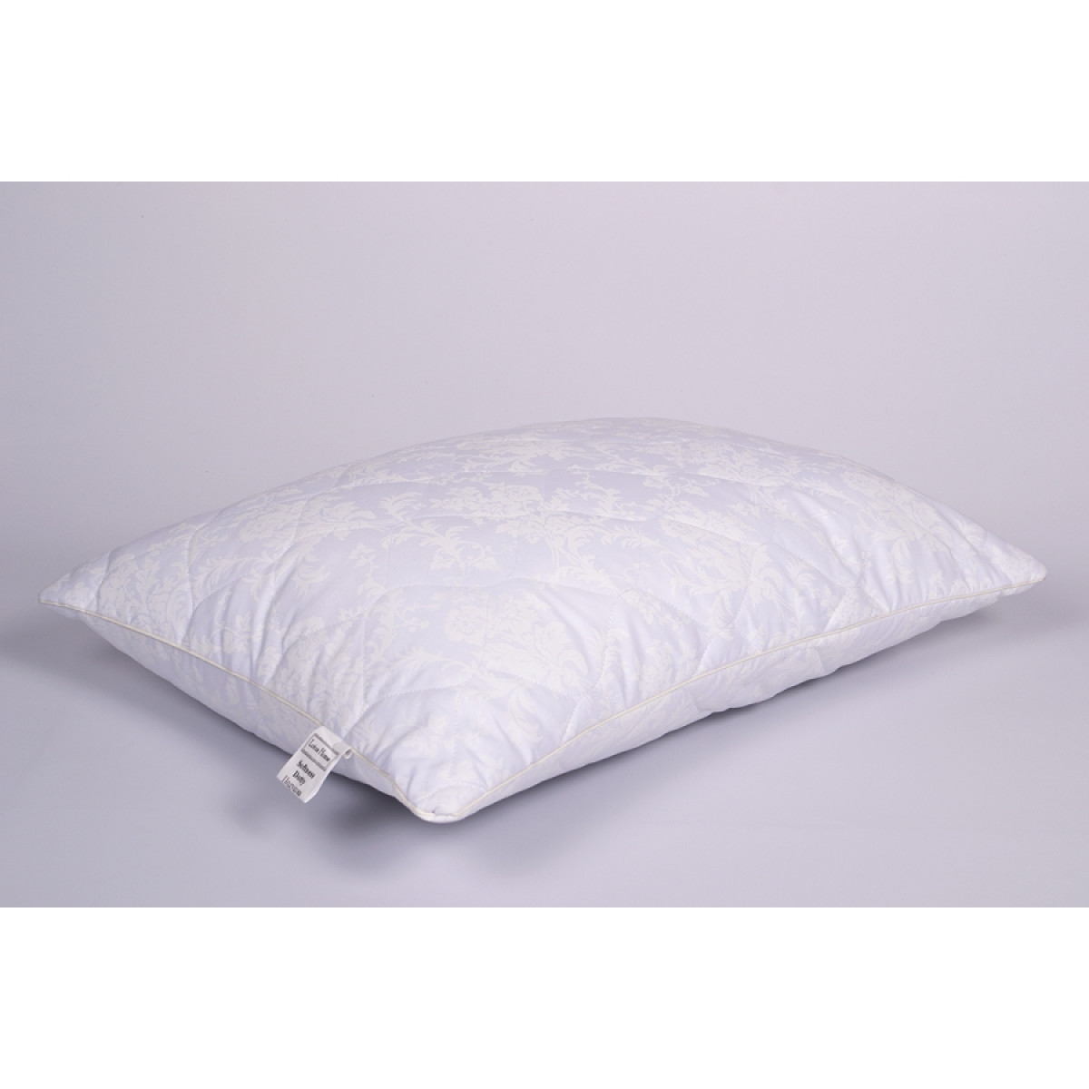 Стеганая подушка для сна Lotus 50x70 Softness Dotty антиаллергенная