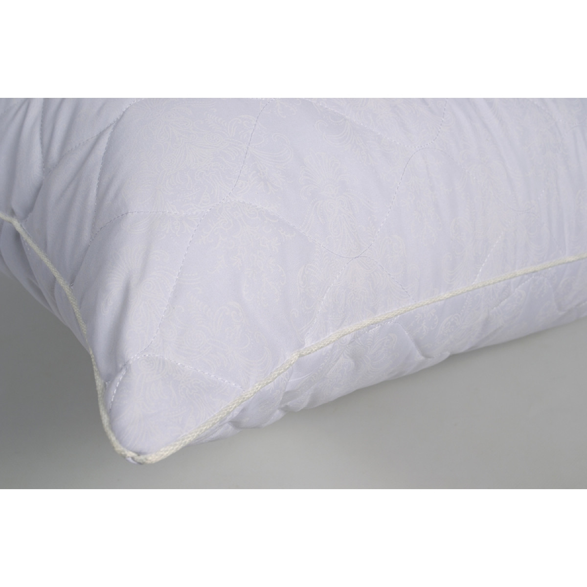 Удобная подушка для сна Lotus 50x70 Softness Holly стеганая антиаллергенная