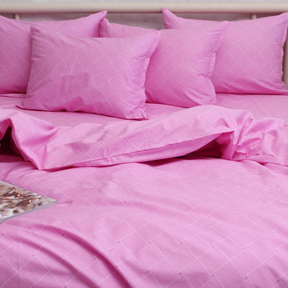Розовое постельное белье сатиновое Pink в клеточку