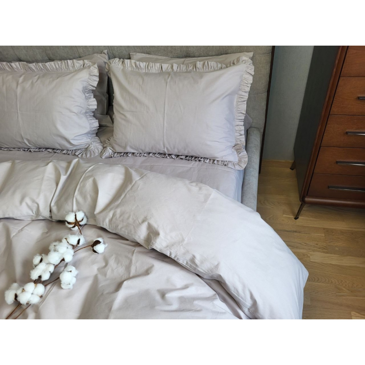 Постель из хлопка Turkish Cotton Grey Solo № S146 с рюшами