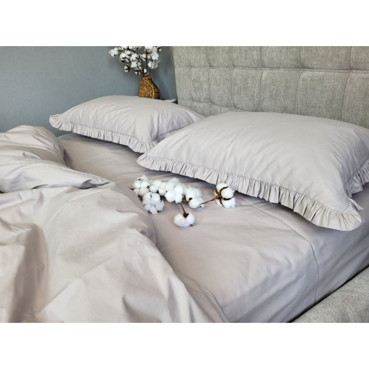 Постель из хлопка Turkish Cotton Grey Solo № S146 с рюшами