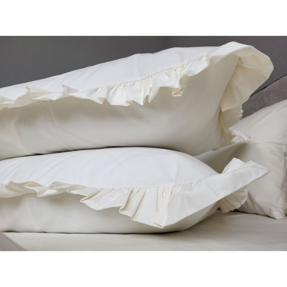 Бавовняна постільна білизна Turkish Cotton Milk Solo з рюшами